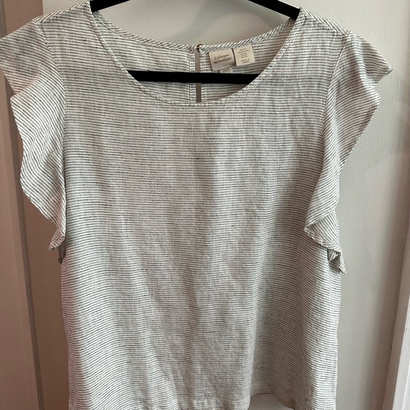 Linen Top - Picture 2 of 4